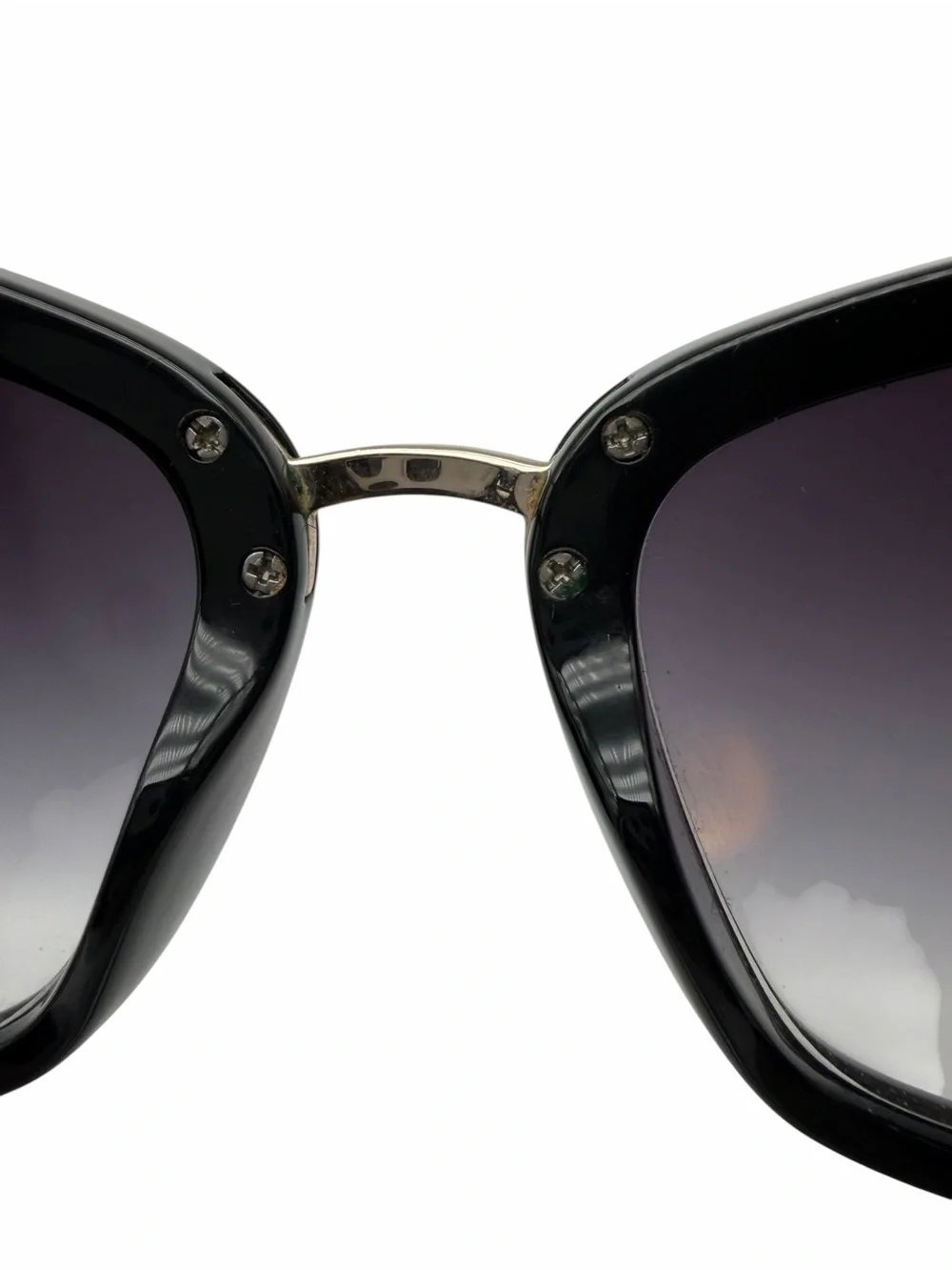 Quay Australia Reina Mini Black Cat Eye Sunglasses w/ Pouch - Picture 6 of 11